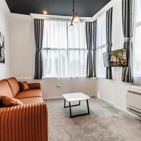 White Unique Apart Nikšić Dış mekan fotoğraf